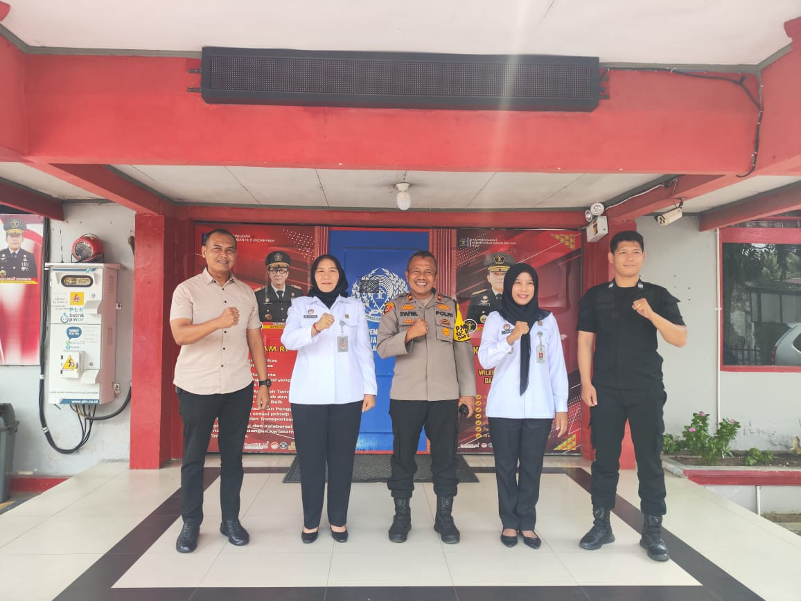 Cooling System Pilkada Damai, Kapolsek Bukit Raya Sambangi Lapas Perempuan