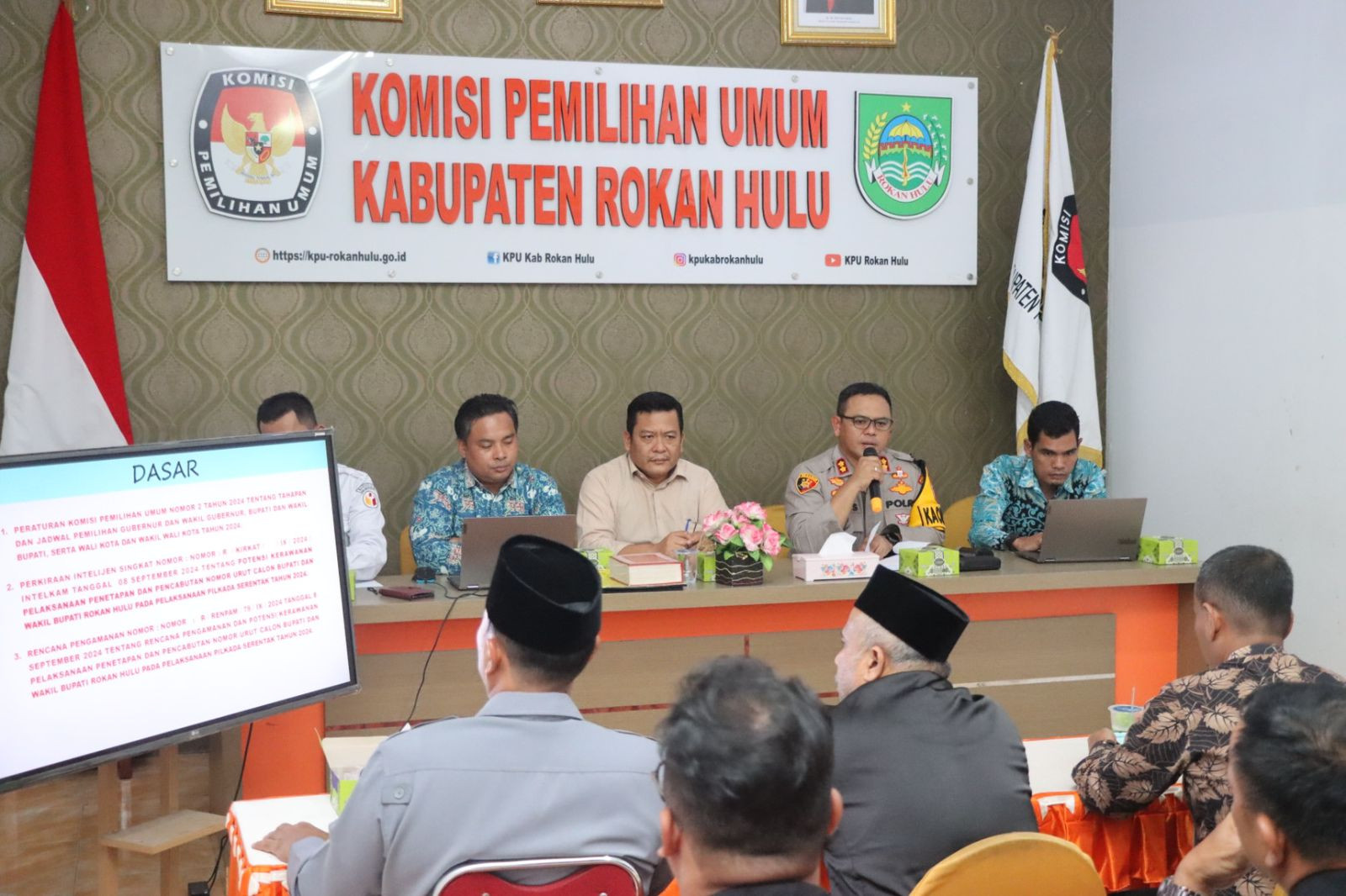 Jamin Keamanan Tahap Pengundian Nomor Urut Paslon Bupati dan Wakil Bupati Rohul, Ini Pesan Kapolres