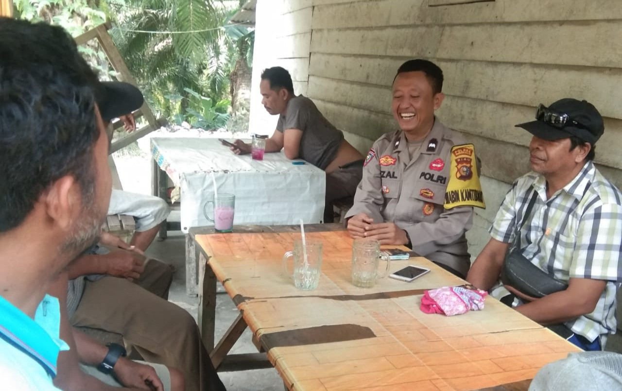 Polsek Pinggir Rangkul Tokoh Masyarakat Desa Tasik Tebing Serai Untuk Jaga Kamtibmas