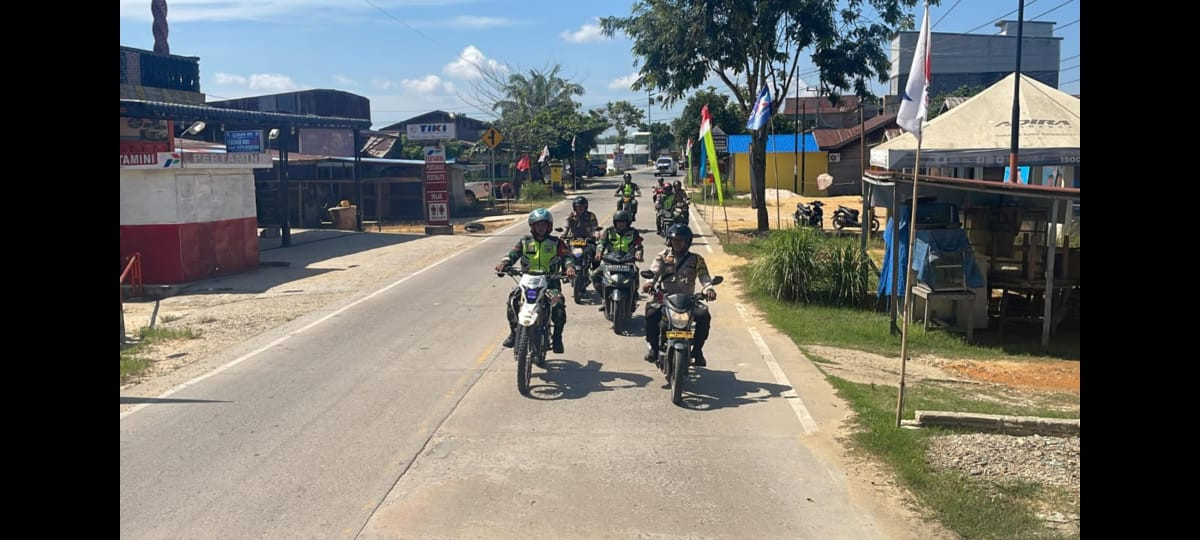 Kapolsek Pujud Pimpin Patroli Sinergitas Pelantikan Presiden dan Wakil Presiden