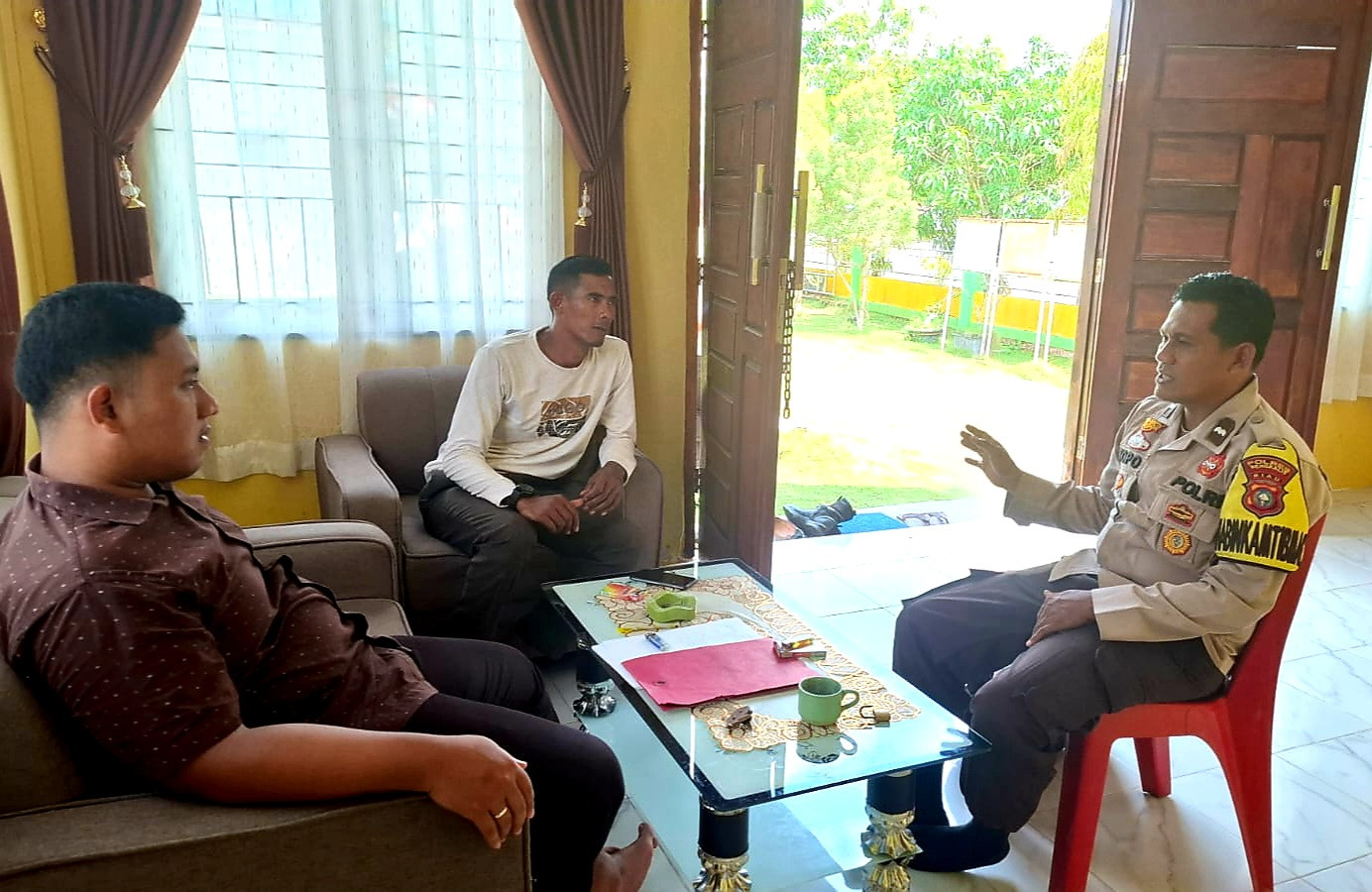 Sosialisasi dan Penggalangan Pilkada Serentak 2024 di Desa Pinggir, Membangun Suasana Aman dan Damai