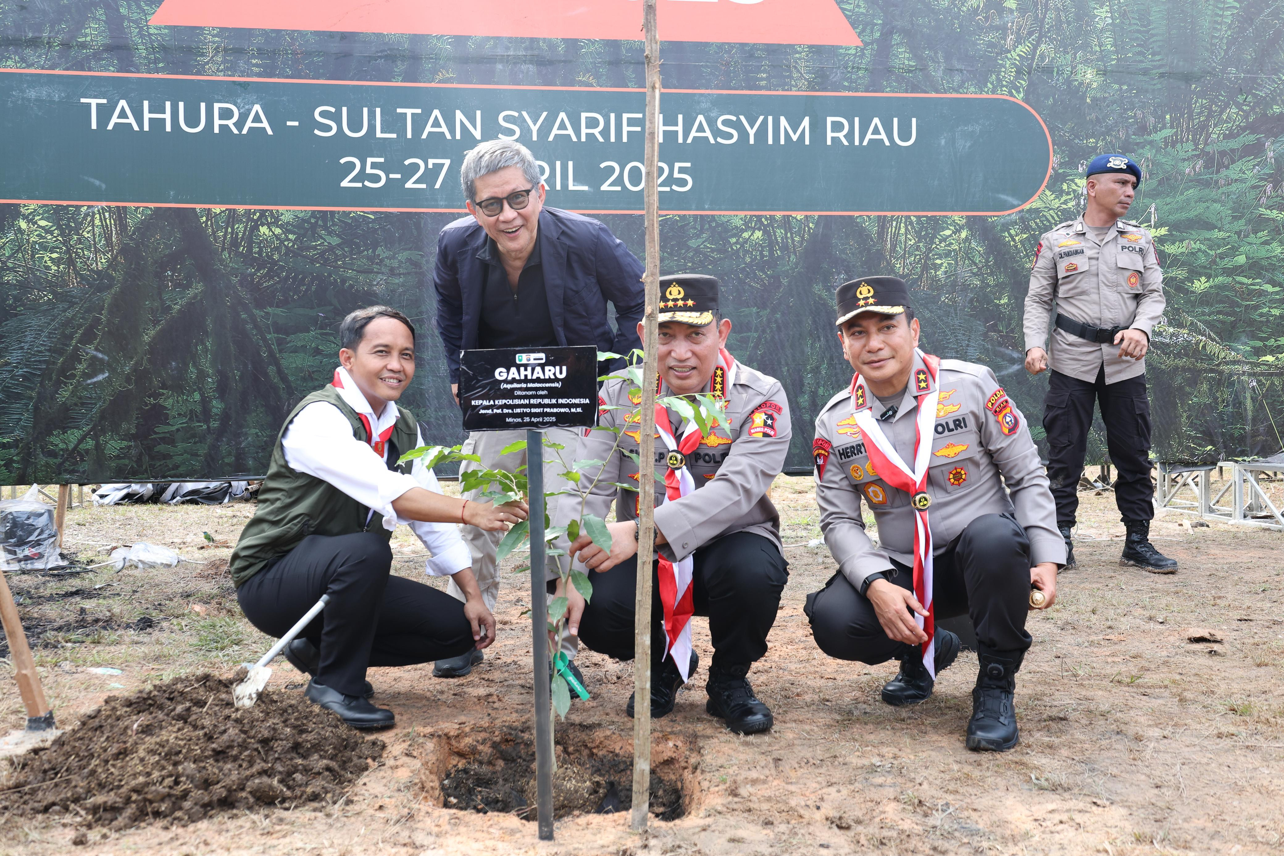 Kapolri Tegaskan Komitmen Jaga Lingkungan di Jambore Karhutla 2025