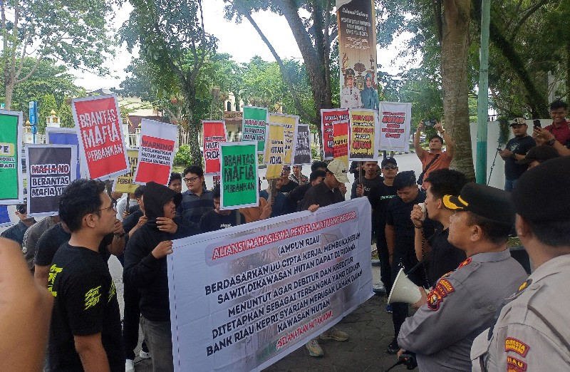 AMPUN Desak BRK Syariah Tolak Agunan Lahan Sawit dalam Kawasan Hutan