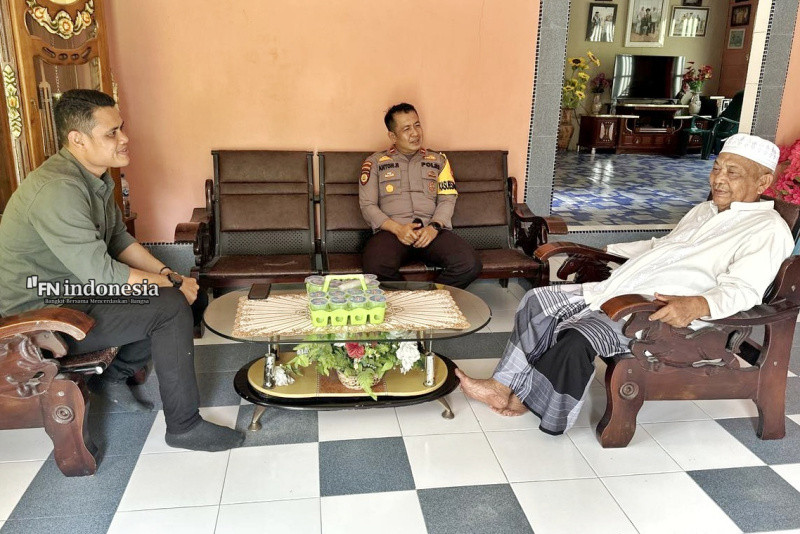 Cooling System Pilkada Damai, Kapolsek Sambangi Ketua MUI Kecamatan Rangsang 