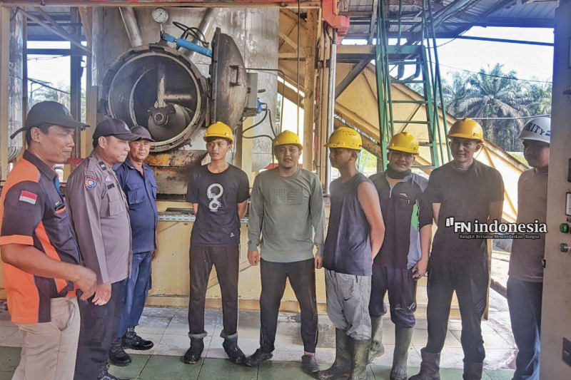 Polsek Kandis, Ajak Karyawan PKS PT. Doton Putra Kandis Untuk Wujudkan Pilkada Damai 2024