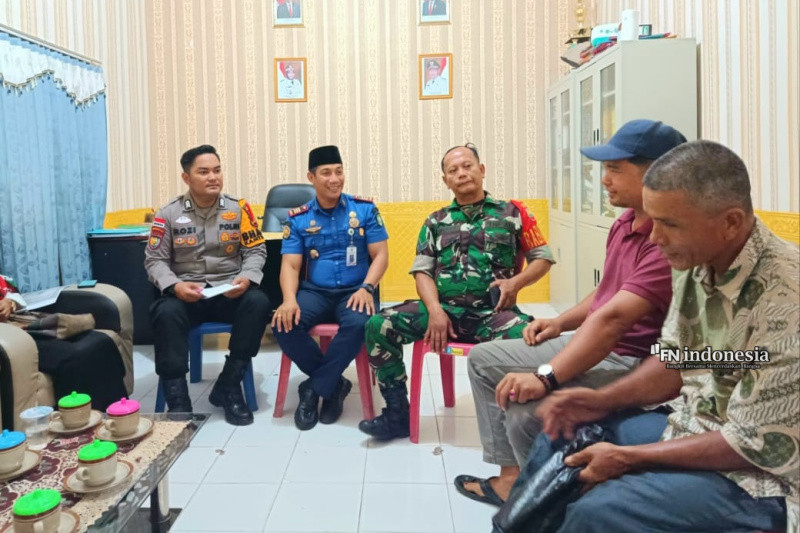 Bhabinkamtibmas Polsek Bengkalis Giat Cooling System Secara Intensif Jelang Pilkada 2024