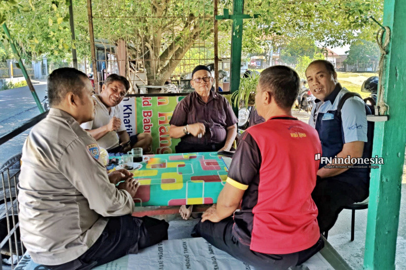 Giat Door to Door System, Polsek Limapuluh Tingkatkan Kamtibmas Sambangi Warga Cintaraja