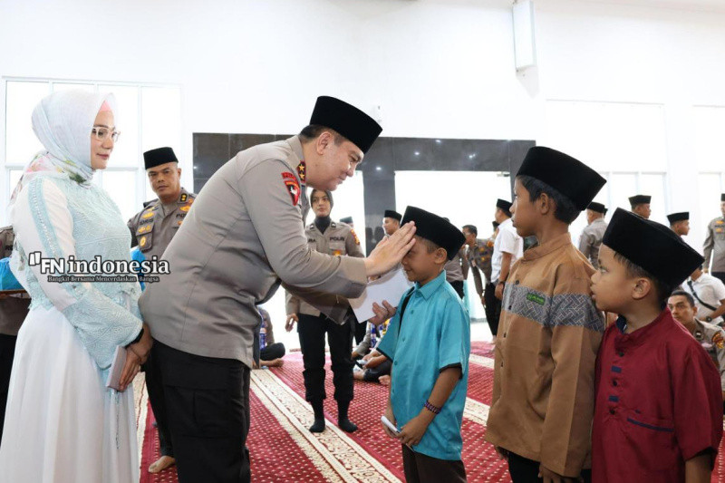 Polda Riau Gelar Kegiatan Doa Bersama dan Beri Santunan Anak Yatim
