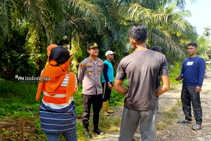 Jaga Kamtibmas, Kapolsek Batu Hampar Gelar Gotong Royong Bersama Masyarakat
