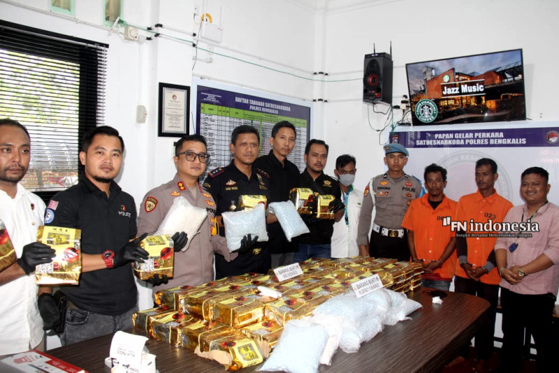 Diwarnai Aksi Kejar-Kejaran, Polres Bengkalis Gagalkan Penyelundupan 90 Kg Sabu dan Ribuan Ekstasi