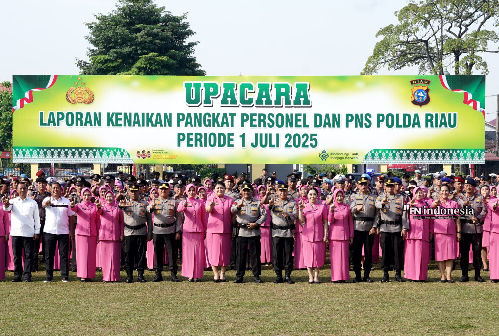 937 Personil Naik Pangkat, Kapolda Riau: Tekankan Pelayanan Tulus dan Integritas