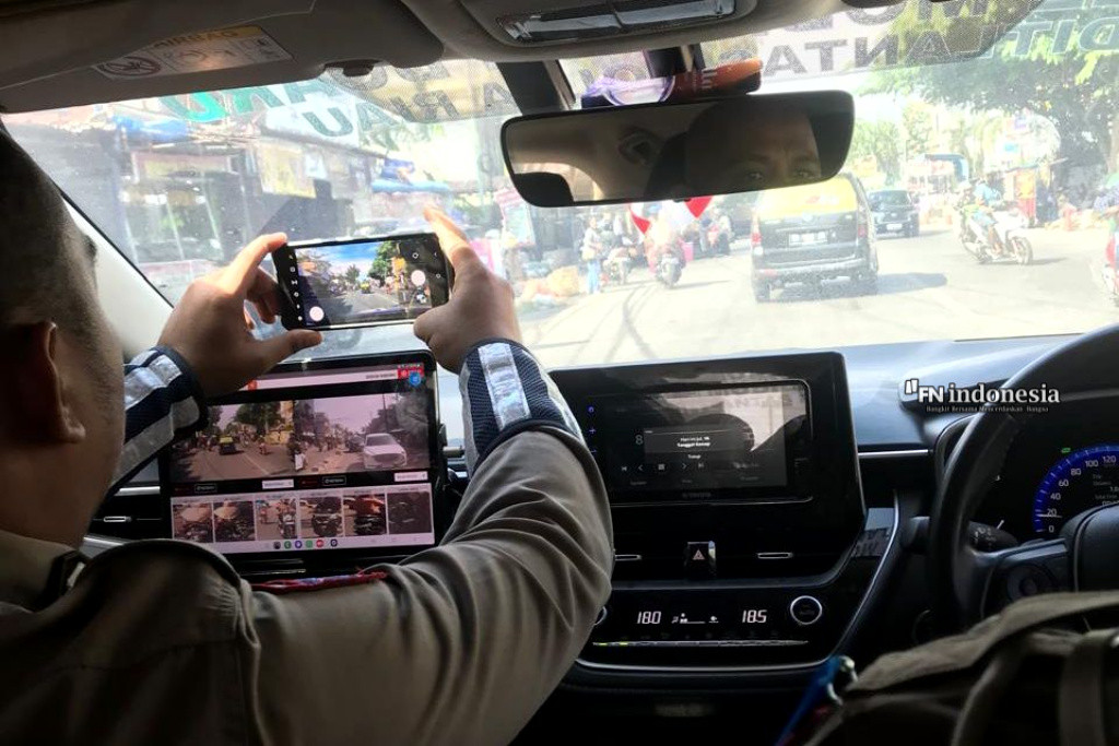 Satgas Gakkum Operasi Patuh LK 2025 Jaring 75 Pelanggaran Lalu Lintas dengan ETLE Mobile