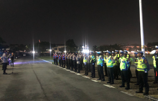Polda Riau Gelar Patroli Blue Light Guna Tingkatkan Keamanan Malam di Pekanbaru