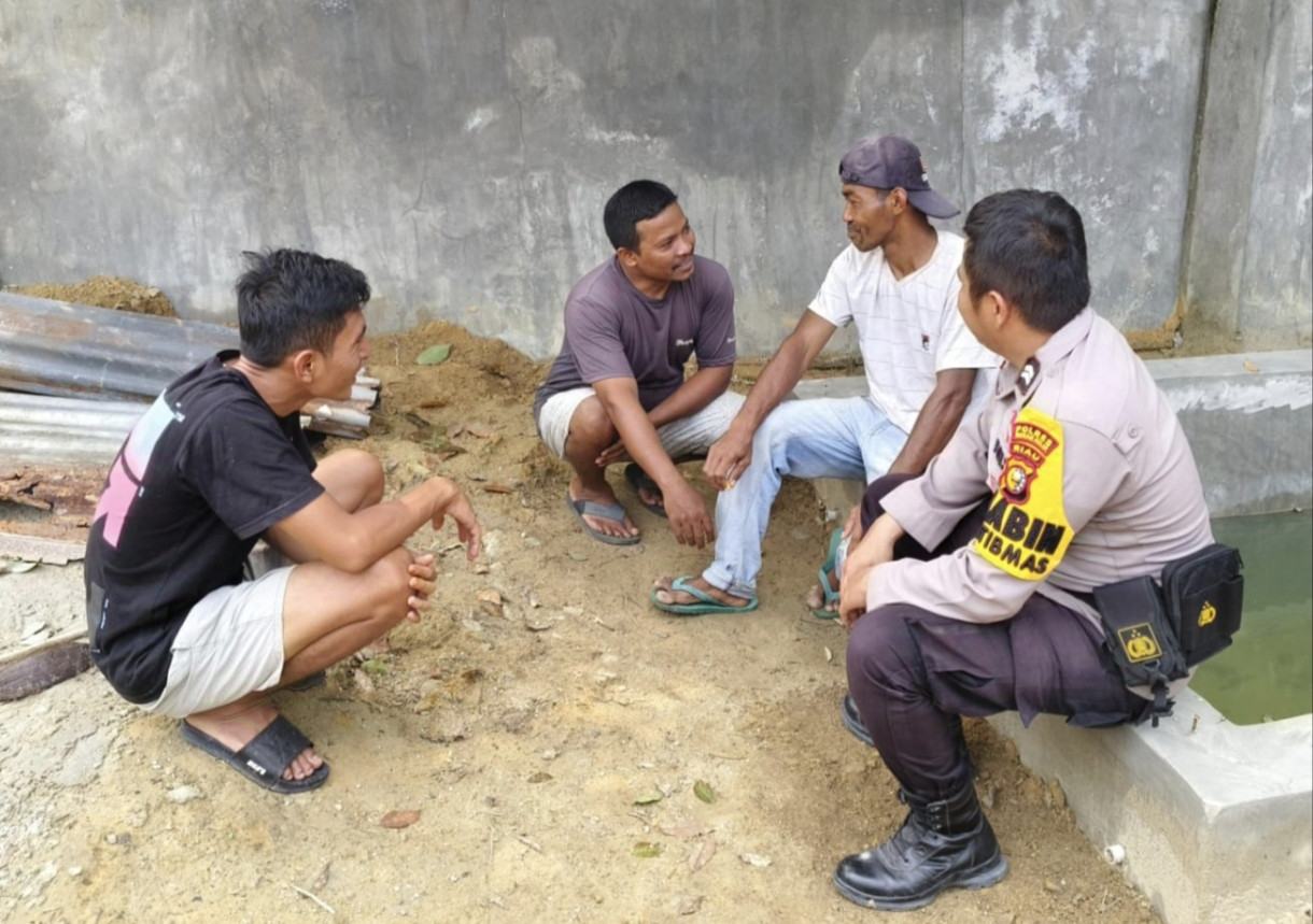 Cooling System Pilkada Damai, Bahabinkamtibmas Tanjung Medan Polsek Pujud Lakukan Hal Ini