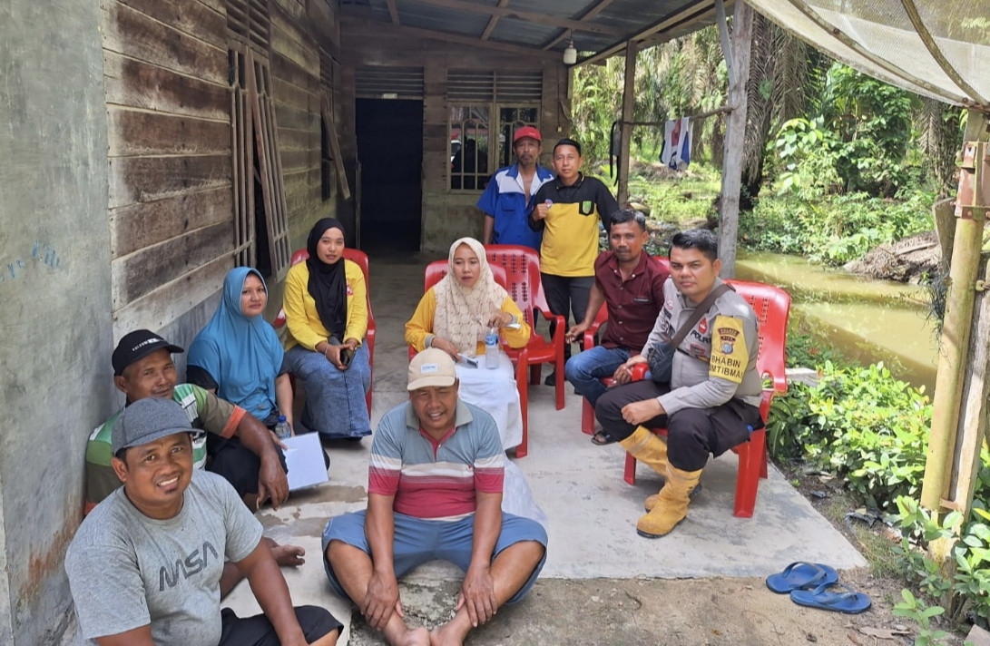 Polsek Pujud Sosialisasikan Cooling Sistem ke Warga Dusun Pondok Cabe
