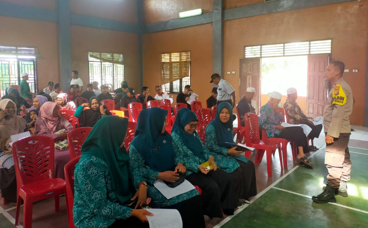 Bhabinkamtibmas Desa Pagaran Tapah Gelar Cooling System Pilkada Riang, Damai dan Sejuk