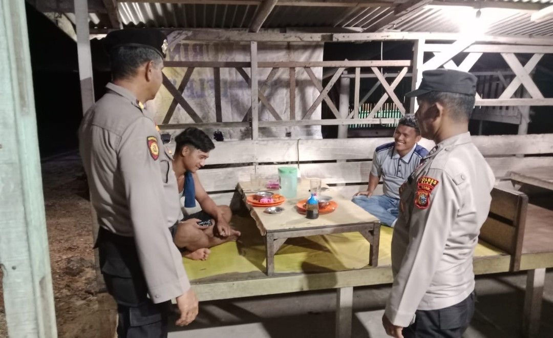 Patroli Blue Light Polsek Kerinci Kanan Antisipasi C3 dan Gangguan Kamtibmas