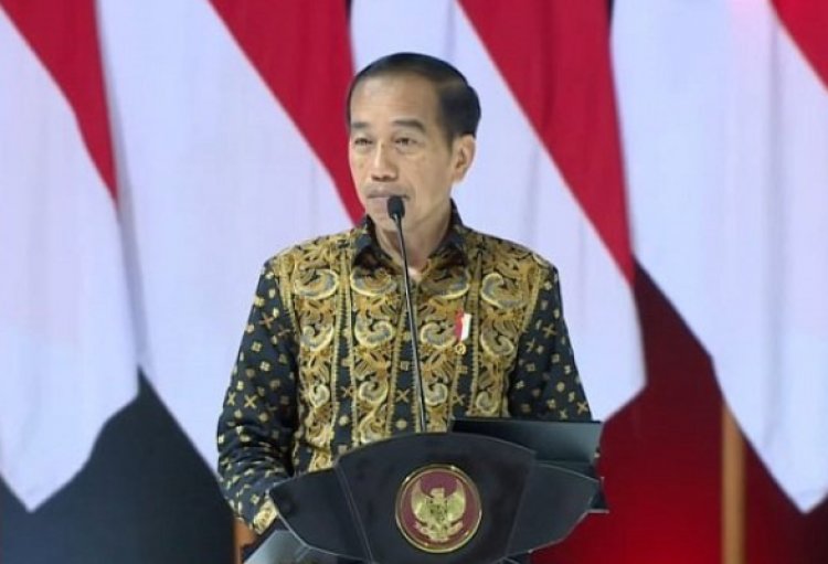 Presiden Jokowi Minta Kepala Daerah Turun Cek Harga Kebutuhan Masyarakat ke Lapangan